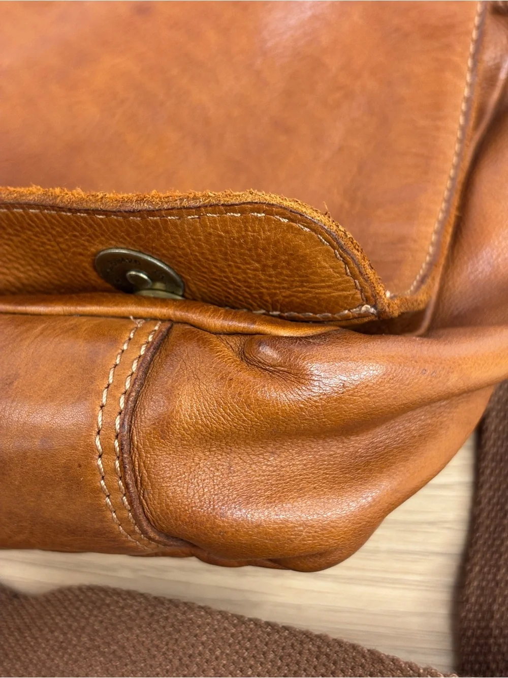 Marta Ponti Oslo Cognac Leather Messanger Shoulder Bag LIKE NEW!